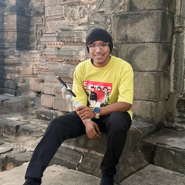 Dr. Morality (fortune.lens) Lens social identity (.lens handle) PFP