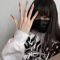 Akiko (savvvvr.lens) Lens social identity (.lens handle) PFP