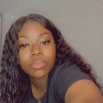 Rozay_PINK (rozaypink.lens) Lens social identity (.lens handle) PFP