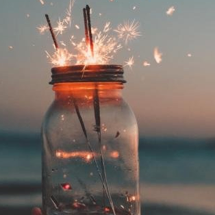 Merle Rhys (huggin.lens) Lens social identity (.lens handle) PFP