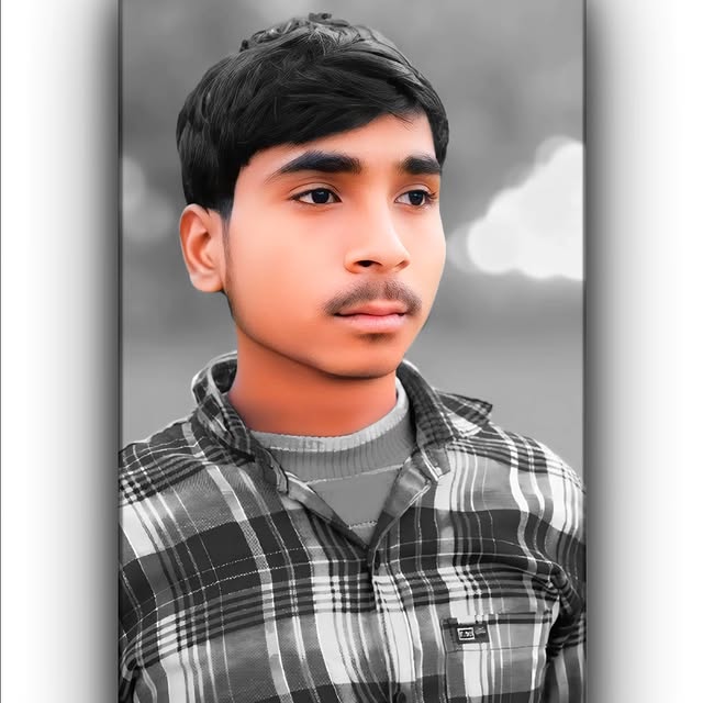 Elyra Stoneheart 🏛️ (sgiggle.lens) Lens social identity (.lens handle) PFP