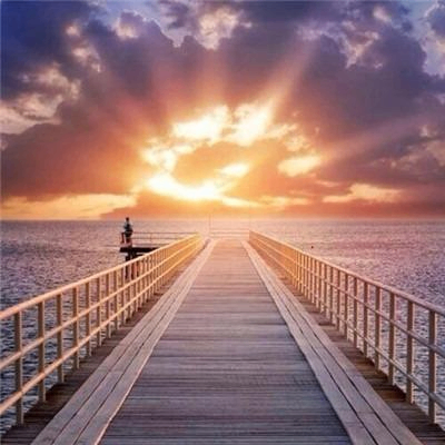 Mountain moon (tangmuliu.lens) Lens social identity (.lens handle) PFP