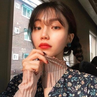 TaylorAlexandra (gabrielthomas.lens) Lens social identity (.lens handle) PFP