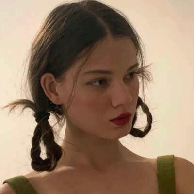 Nataliee (natalieel.lens) Lens social identity (.lens handle) PFP