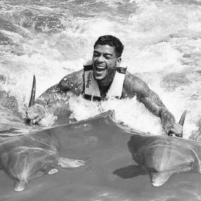 Lucasbollis10 (lucasbollis10.lens) Lens social identity (.lens handle) PFP