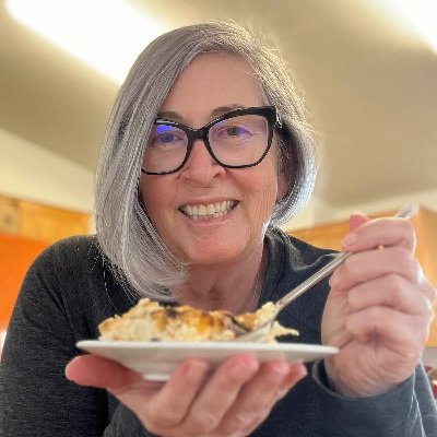 Bowl_Me_Over (bowlmeover.lens) Lens social identity (.lens handle) PFP