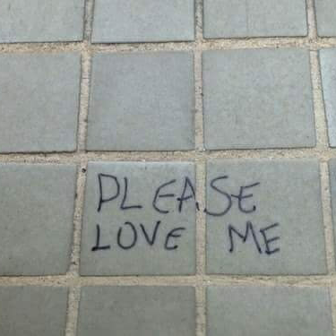 Eustacia (aqwfrsd.lens) Lens social identity (.lens handle) PFP