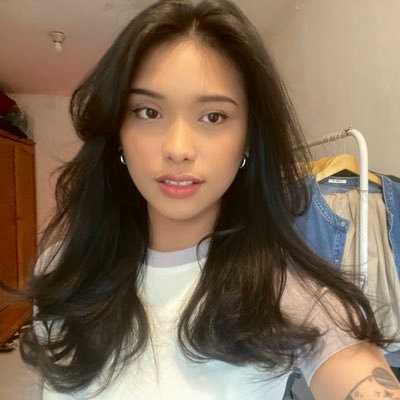 Vita (almmbf.lens) Lens social identity (.lens handle) PFP