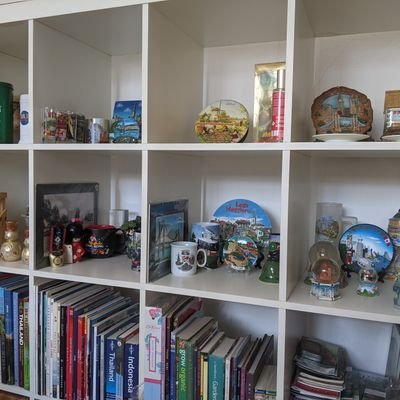 auntmingtravel (auntmingtravel.lens) Lens social identity (.lens handle) PFP