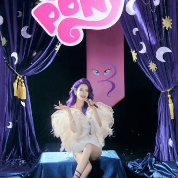 ghgvftfg (phoenixember.lens) Lens social identity (.lens handle) PFP