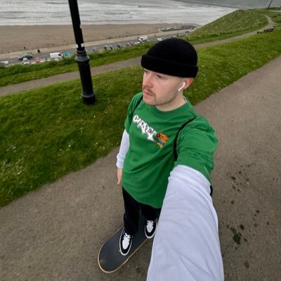 ByTheGrave (bythegrave.lens) Lens social identity (.lens handle) PFP