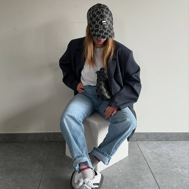 Lex Sutton (castradio.lens) Lens social identity (.lens handle) PFP