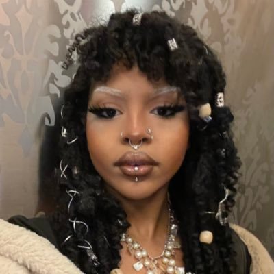 matrizora (matrizora.lens) Lens social identity (.lens handle) PFP