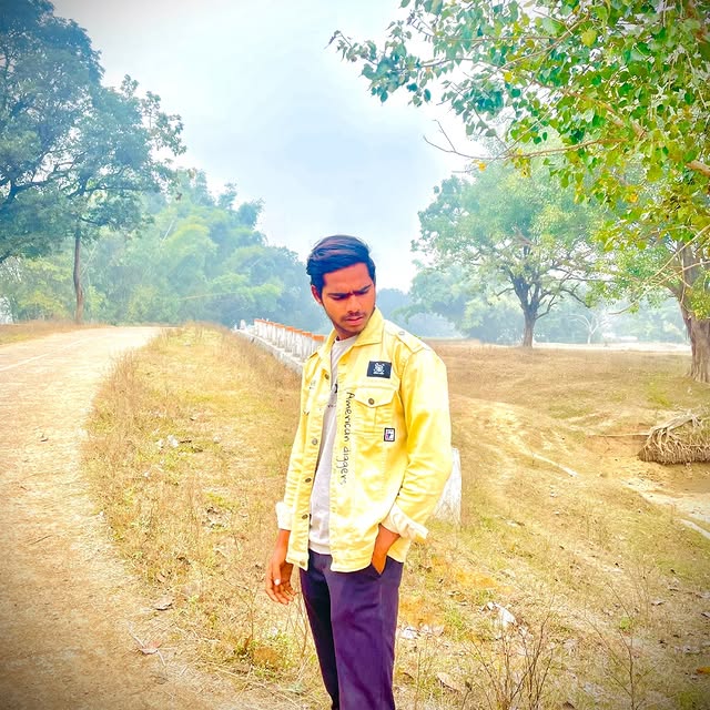 Tradition Tales (shopkrowd.lens) Lens social identity (.lens handle) PFP