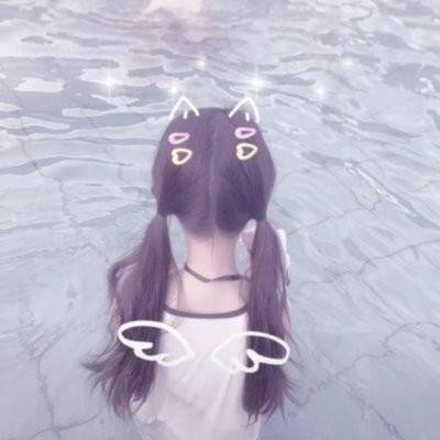 Stacy (liamqqq.lens) Lens social identity (.lens handle) PFP