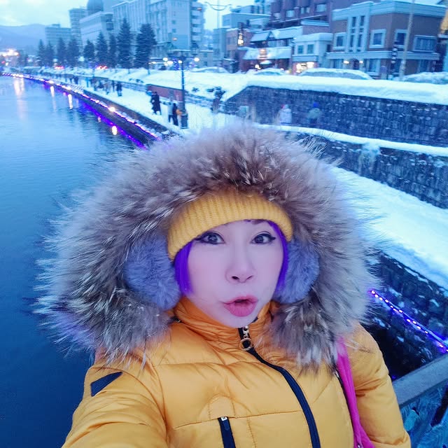 ChronoEconomist (symcd.lens) Lens social identity (.lens handle) PFP