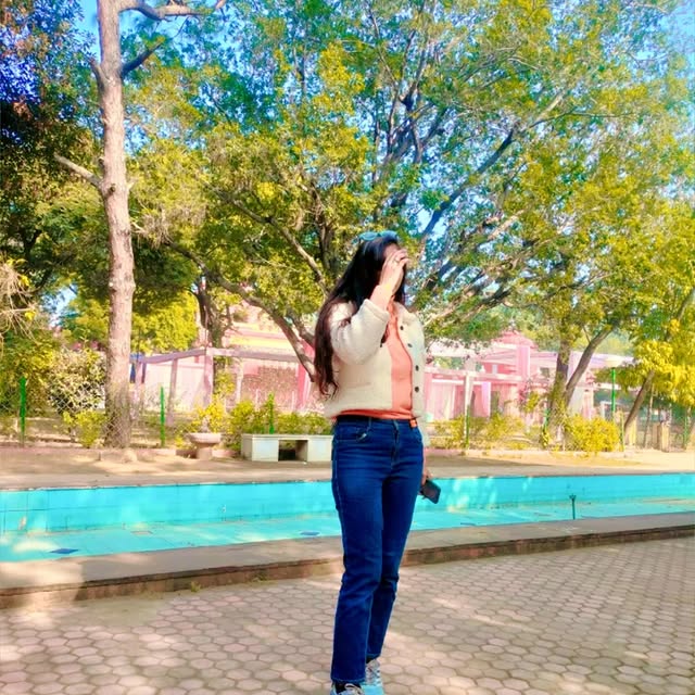 Ethereal Seeker (lgtvsdp.lens) Lens social identity (.lens handle) PFP