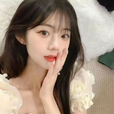 shumoou (shumoou.lens) Lens social identity (.lens handle) PFP