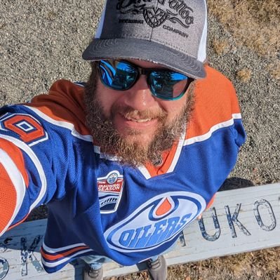 TruckinEh (truckineh.lens) Lens social identity (.lens handle) PFP