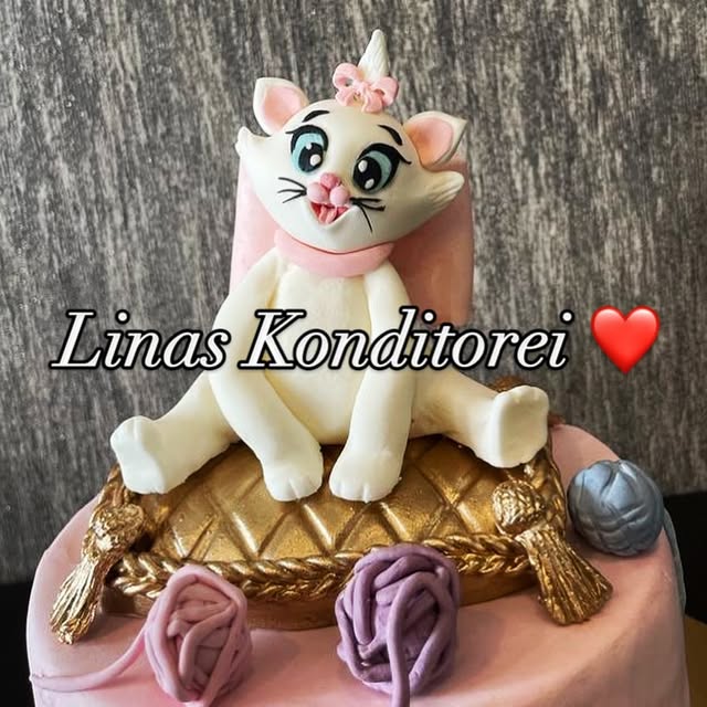 Eliada Finch (askubuntu.lens) Lens social identity (.lens handle) PFP