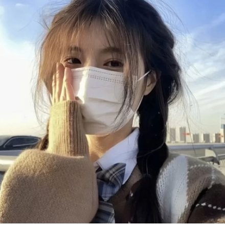 Dominic Pound (loxxx.lens) Lens social identity (.lens handle) PFP