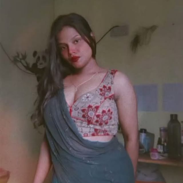 Isabelle Cromwell (espnradio.lens) Lens social identity (.lens handle) PFP