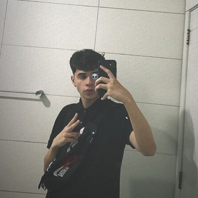 lipeebernardi (lipeebernardi.lens) Lens social identity (.lens handle) PFP