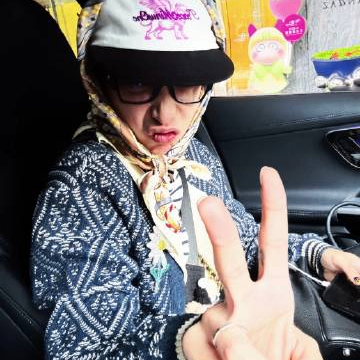 iggfbvvdrtfg (jadesaurora.lens) Lens social identity (.lens handle) PFP