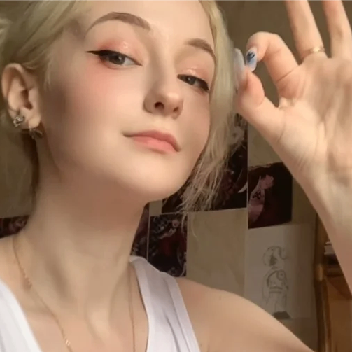 Imogen (imoge.lens) Lens social identity (.lens handle) PFP