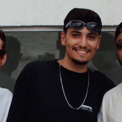 robertocx1_ (robertocx1.lens) Lens social identity (.lens handle) PFP