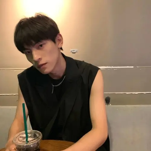 Mabel Felton (tttttb.lens) Lens social identity (.lens handle) PFP