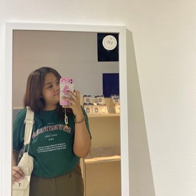 rschllouise (83337.lens) Lens social identity (.lens handle) PFP