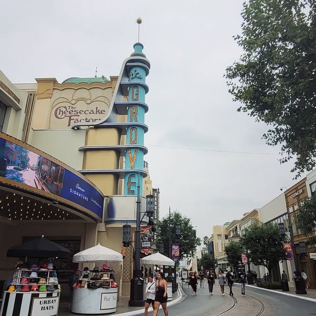 Permutation Maven (skybluecanvas.lens) Lens social identity (.lens handle) PFP