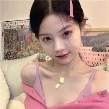 motv20 (dvlsjyuehehd.lens) Lens social identity (.lens handle) PFP