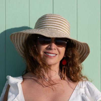 LorenaMHurtado (lorenamhurtado.lens) Lens social identity (.lens handle) PFP