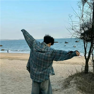 angryshenna (angryshenna.lens) Lens social identity (.lens handle) PFP