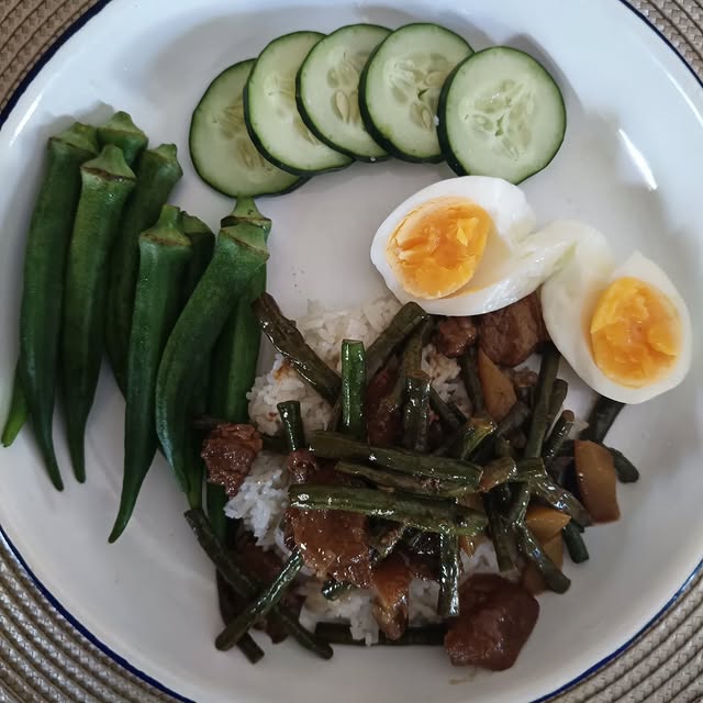 Lexicon Maestro (nikkei.lens) Lens social identity (.lens handle) PFP