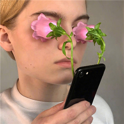 sophroniaad (sophroniaad.lens) Lens social identity (.lens handle) PFP