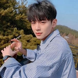 rochellereddy (rochellereddy.lens) Lens social identity (.lens handle) PFP