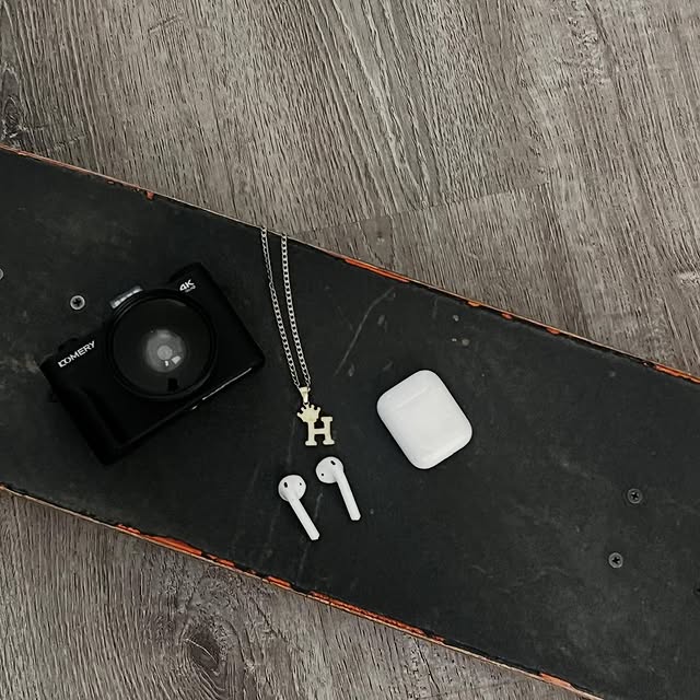 Eli Veritas (vidyoda.lens) Lens social identity (.lens handle) PFP