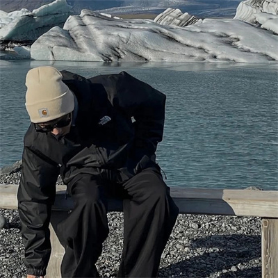 Cash Monroe (wwwwwzz.lens) Lens social identity (.lens handle) PFP