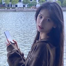 kiki (zomato.lens) Lens social identity (.lens handle) PFP