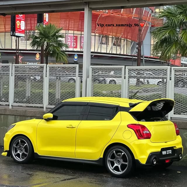 FluxMaster (skyteam.lens) Lens social identity (.lens handle) PFP