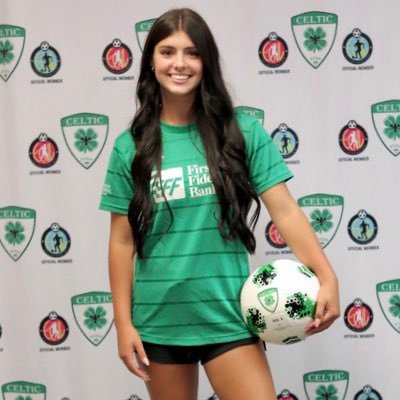 sophiasee12 (sophiasee12.lens) Lens social identity (.lens handle) PFP