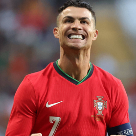 manhdzne (manhdzvlo.lens) Lens social identity (.lens handle) PFP