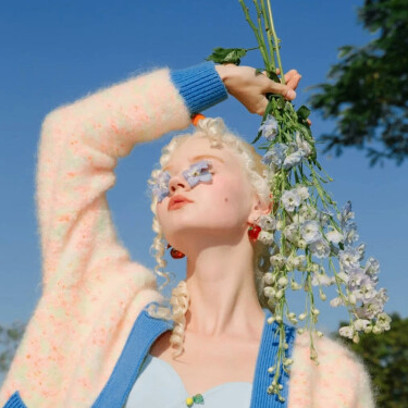 mirandaty (mirandaty.lens) Lens social identity (.lens handle) PFP