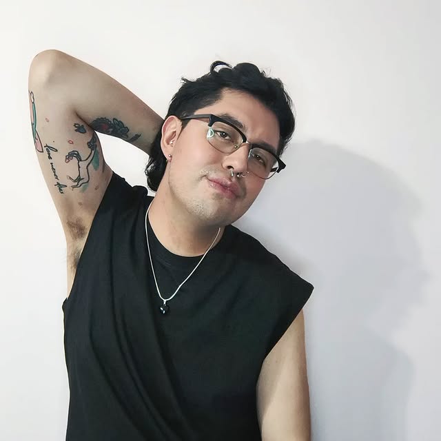 Hoop Pioneer (olark.lens) Lens social identity (.lens handle) PFP