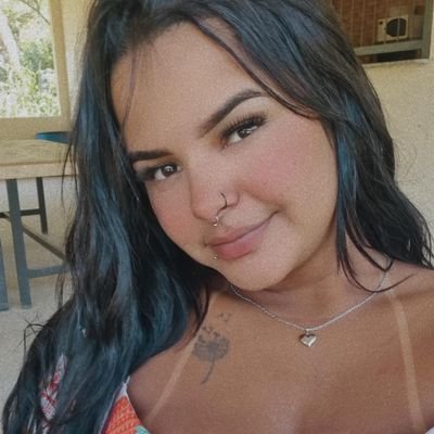 AmandaBrenda23 (amandabrenda23.lens) Lens social identity (.lens handle) PFP