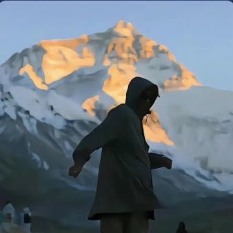 Paul (travelly.lens) Lens social identity (.lens handle) PFP