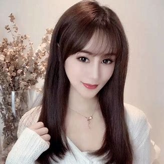 karolsantosf (karolsantosf.lens) Lens social identity (.lens handle) PFP